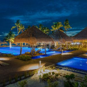 Maldives Honeymoon Packages Emerald Resort & Spa Pool2