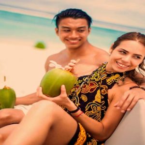 Maldives Honeymoon Packages Emerald Resort & Spa Sunrise Cafe