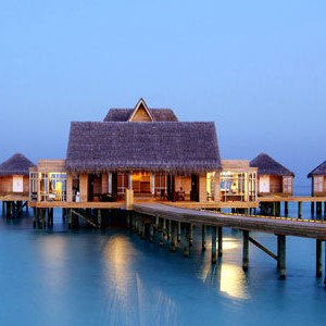 Anantara Kihavah Villas | Maldives Honeymoon Packages | Honeymoon ...