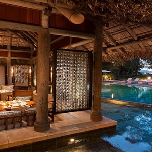 Constance Ephelia - Luxury Seychelles Honeymoon Packages - Cyann restaurant and bar