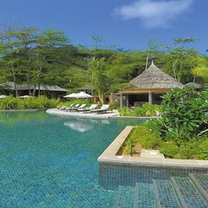 Constance Ephelia - Luxury Seychelles Honeymoon Packages - Helios restaurant and bar pool view1