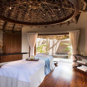 Constance Ephelia - Luxury Seychelles Honeymoon Packages - Spa treatment room