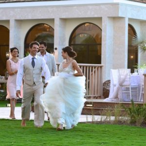 Wedding Party The Cove At Atlantis Bahamas Honeymoons