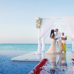 Maldives Honeymoon Packages Conrad Maldives Rangali Island Couple Wedding On The Beach