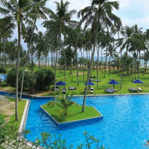 Sri Lanka Honeymoon Packages The Blue Waters Sri Lanka Pool 3
