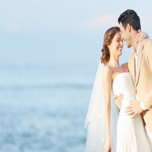 Sri Lanka Honeymoon Packages Jetwing Sea Wedding Couple On Beach