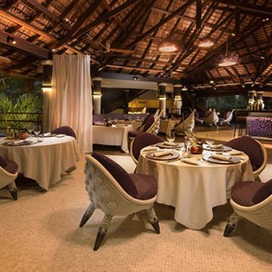 Constance Lemuria - Luxury Seychelles Honeymoon Packages - Diva Restaurant interior