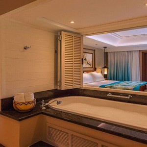 Constance Lemuria - Luxury Seychelles Honeymoon Packages - Junior Suite bathroom 1