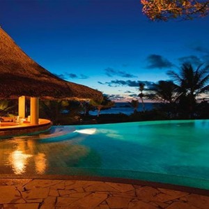 Constance Lemuria - Luxury Seychelles Honeymoon Packages - Pool bar