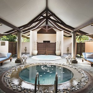 Constance Lemuria - Luxury Seychelles Honeymoon Packages - Spa pool area
