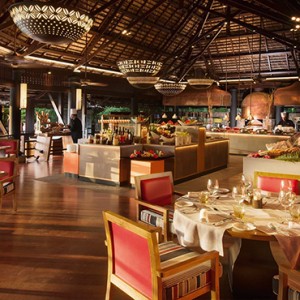 Constance Lemuria - Luxury Seychelles Honeymoon Packages - The Legend Restaurant