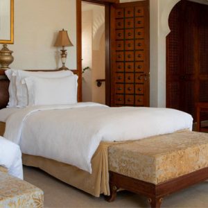 Dubai Honeymoon Packages Jumeirah Dar Al Masyaf At Madinat Jumeirah Malakiya Three Bedroom Villa 4