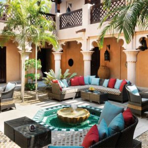 Dubai Honeymoon Packages Jumeirah Dar Al Masyaf At Madinat Jumeirah Courtyard