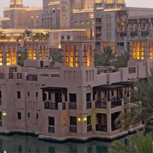 Dubai Honeymoon Packages Jumeirah Dar Al Masyaf At Madinat Jumeirah Waterways 2