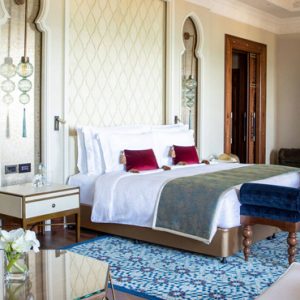 Dubai Honeymoon Packages Jumierah Al Qasr At Madinat Jumierah Three Bedroom Royal Suite