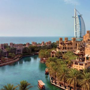 Dubai Honeymoon Packages Jumierah Al Qasr At Madinat Jumierah Waterways 3