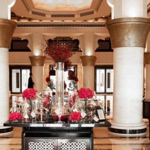 Dubai Honeymoon Packages Jumeirah Mina A Salam At Madinat Jumeriah Lobby