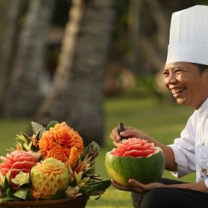 Bali Honeymoon Packages Nusa Dua Beach Hotel & Spa Fruit Carving Class