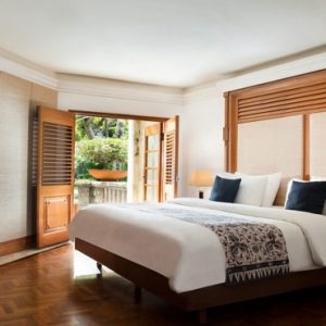 Bali Honeymoon Packages Nusa Dua Beach Hotel & Spa Palace Club Lagoon Suite4