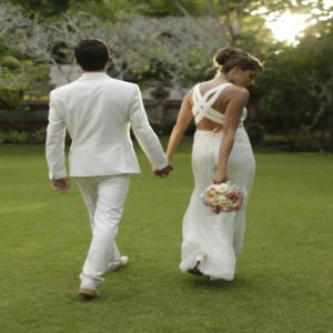 Bali Honeymoon Packages Nusa Dua Beach Hotel & Spa Wedding Couple