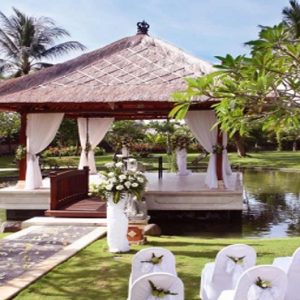 Bali Honeymoon Packages Nusa Dua Beach Hotel & Spa Wedding Set Up