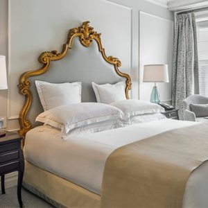 Luxury New York holiday The Plaza New York Pulitzer Fifth Avenue One Bedroom Suite King