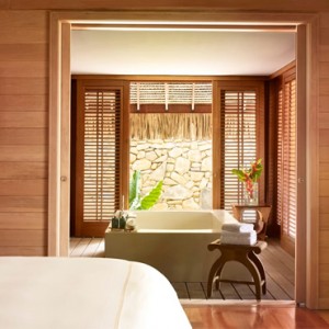 2 One Bedroom Beachfront Villa Estate - Four Seasons Bora Bora - Luxury Bora Bora Honeymoon Packages