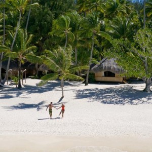 Beach 2 - Bora Bora Pearl Beach Resort - Luxury Bora Bora Honeymoon Packages