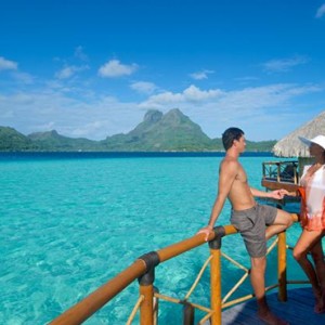 Honeymoon - Bora Bora Pearl Beach Resort - Luxury Bora Bora Honeymoon Packages