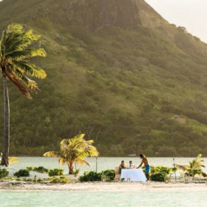 dining - Four Seasons Bora Bora - Luxury Bora Bora Honeymoon Packages