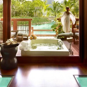 spa - Four Seasons Bora Bora - Luxury Bora Bora Honeymoon Packages