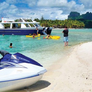 watersports 4 - Four Seasons Bora Bora - Luxury Bora Bora Honeymoon Packages