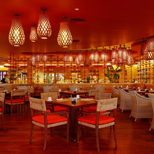 Centara-Grand-Phuket-cove-restaurant