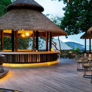 Koh Samui Honeymoon Packages Anantara Lawana Resort Dining 3