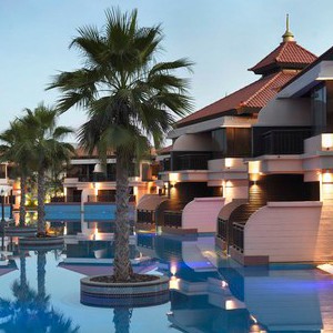 Anantara The Palm Dubai - lagoon villas