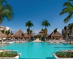 Paradisus Playa del Carmen La Perla- Our Favourite Mexican Honeymoon Resort - Luxury Honeymoons - Thumbnail