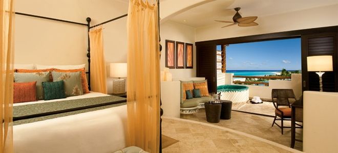 Secrets Maroma Beach - Preferred Club Junior Suite Ocean View Bedroom