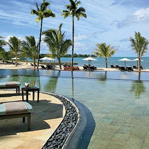 Luxury Honeymoon Package - Anahita - pool