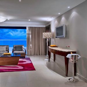 Mexico Honeymoon Packages Hard Rock Cancun Rock Suite Platinum 1 Bedroom1