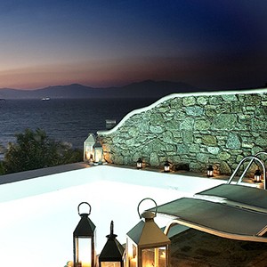 Bill & Coo Suites and Lounge Mykonos - Greece Honeymoon - Executive Suite Pool