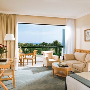 Constantinou Bros Asimina Suites - Cyprus Honeymoon Packages - bedroom 2