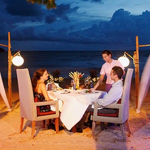 centara grand beach resort Krabi - Thailand honeymoon packages - private dining