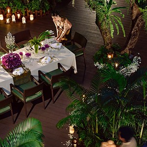 Dustit Thani Bangkok - Bangkok Honeymoon Packages - dining