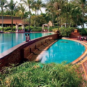 phulay bay, Krabi - Thailand Honeymoon Packages - pool day