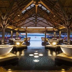 Constance Le Prince Maurice - Luxury Mauritius Honeymoon Package - lobby