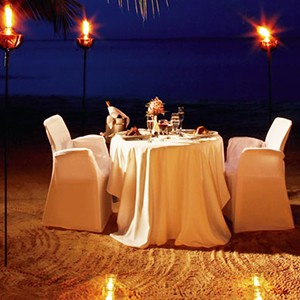 Couples Swept Away - Jamaica Honeymoon Packages - private dining