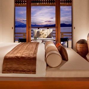 Gaya Island Borneo - Malaysia Honeymoon - bedroom