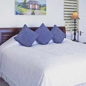 Jamaica Inn - Jamaica Honeymoon Packages - bedroom