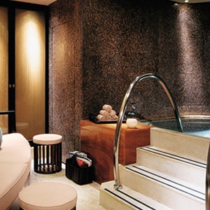 Shangri-La Island Hong Kong - Honeymoon - spa