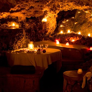 The Caves - Jamaica Honeymoon Packages - caves